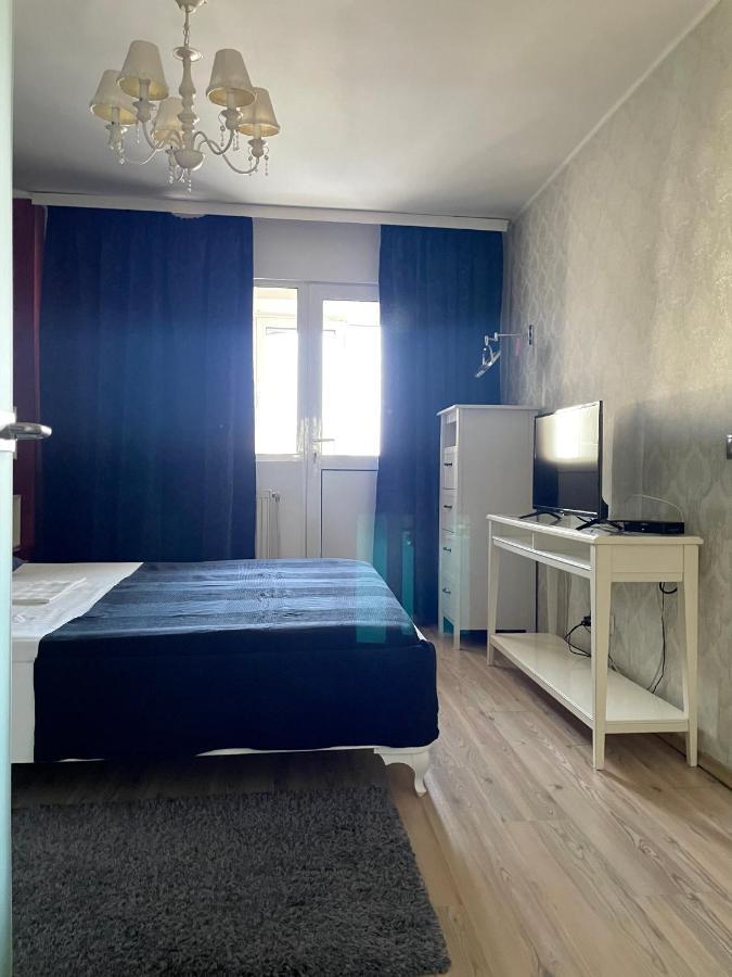 Ferienwohnung Apartament Cu 3 Dormitoare Jolie.M Galaţi Exterior foto