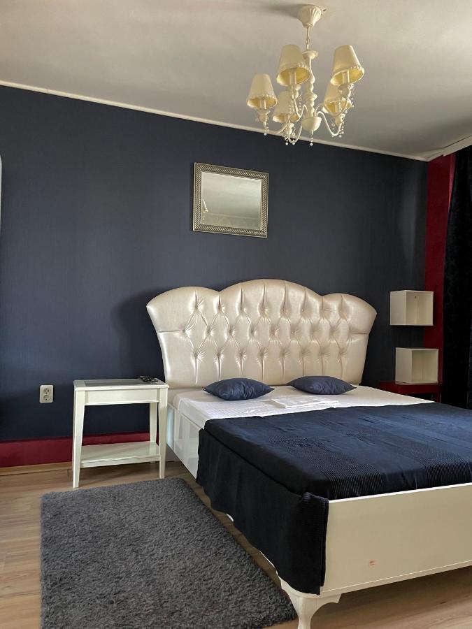 Ferienwohnung Apartament Cu 3 Dormitoare Jolie.M Galaţi Exterior foto