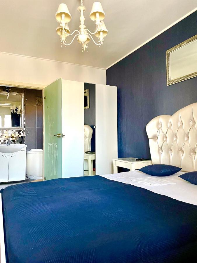 Ferienwohnung Apartament Cu 3 Dormitoare Jolie.M Galaţi Exterior foto