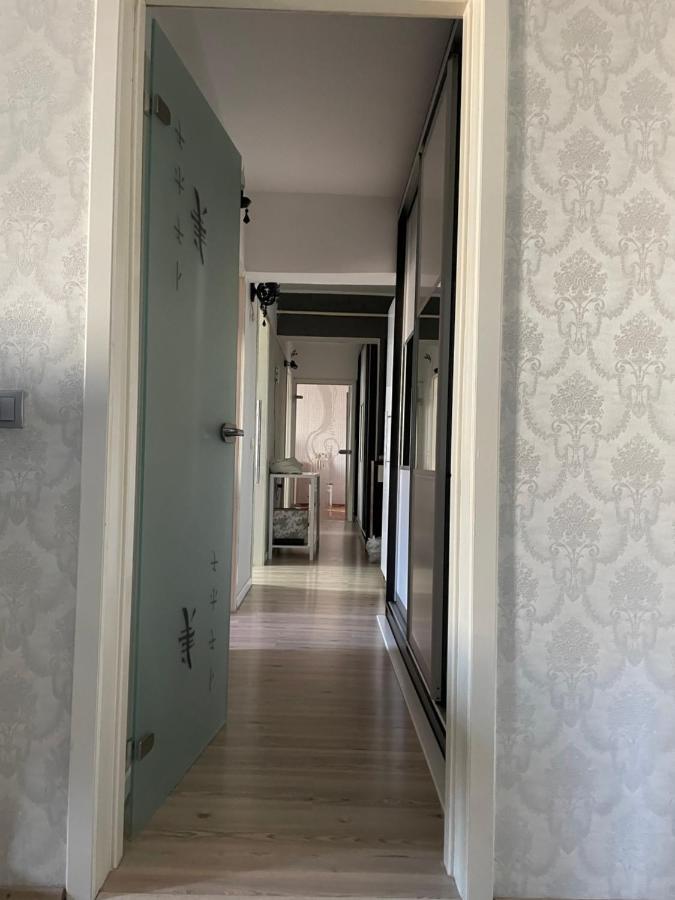 Ferienwohnung Apartament Cu 3 Dormitoare Jolie.M Galaţi Exterior foto